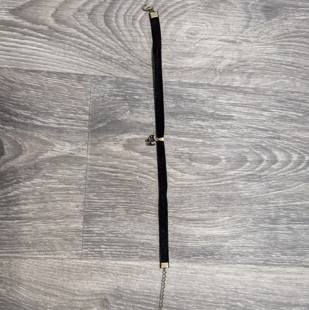 Velvet Choker with Kitten Charm